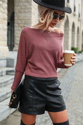 Waffelstrick-Oberteil mit U-Boot-Ausschnitt